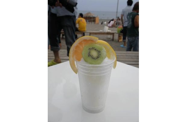 ビューティかき氷「Wグレープフルーツ＆キウイ★お肌キラキラかきごおり」￥500