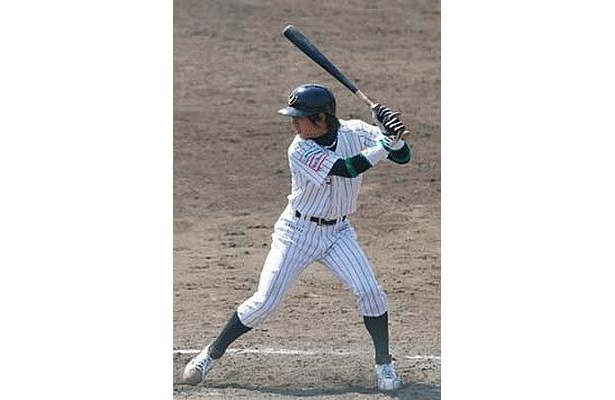 ホーム36試合の年間パスと、無料招待券10枚がついてくる！みんなで見に行こう