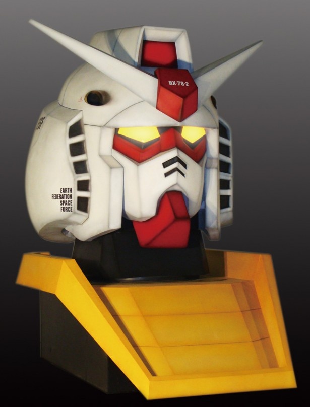 「機動戦士ガンダム」に登場したRX-78-2 ガンダムの実物大のヘッドモデルは、圧巻のスケール！！