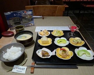 京漬物と“おどり炊きご飯”のコラボ店が関西初登場