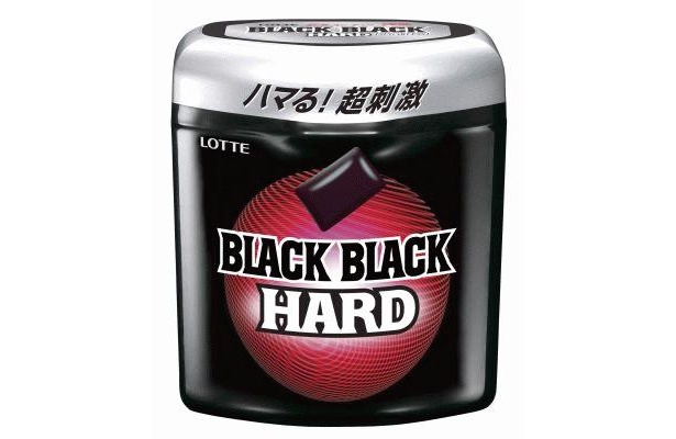 強力ミントで眠気スッキリ！「ブラックブラックハード ミニボトル」