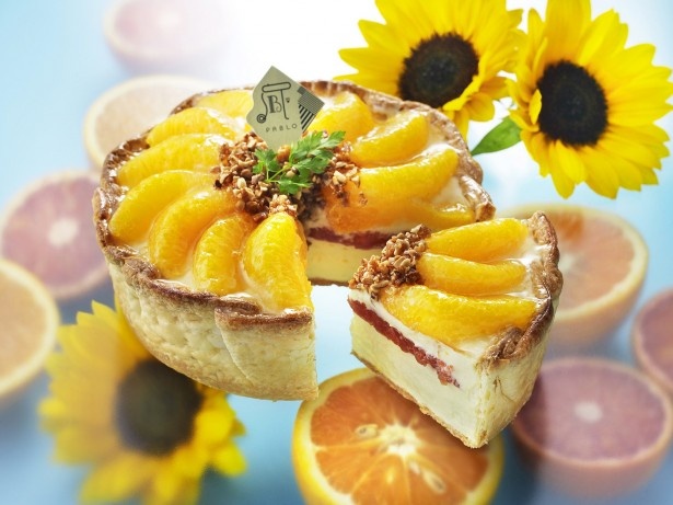 【写真を見る】売り切れ必須！オレンジをふんだんに使ったパブロの季節限定チーズタルト