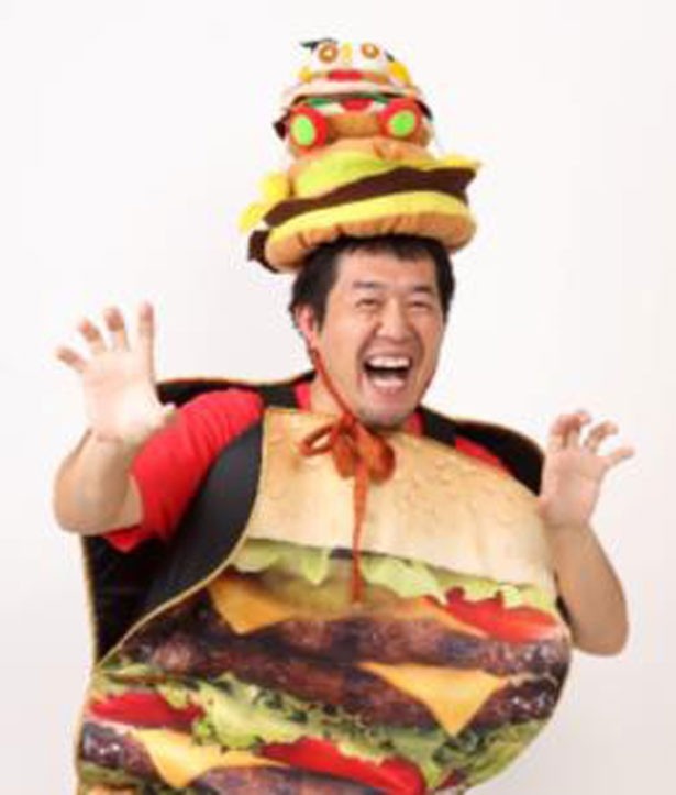 「尾崎牛Wバーガー」は西日本ハンバーガー協会広報室長・薮伸太郎がプロデュース