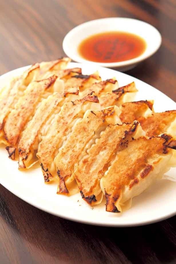 元祖焼き餃子とも言われる【王民王民】の餃子
