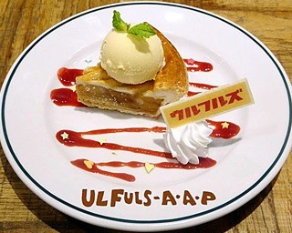 梅田のウルフルズカフェはコラボメニューがおもろい！