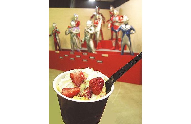 タロウ、セブン…激売れ“ウルトラマンアイス”とは