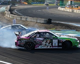 ”ガルパン”村山が波乱のD1GP第6戦を制す！