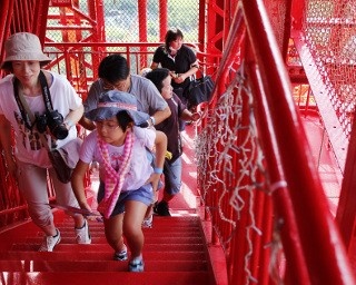 朝9時から外階段開放も！東京タワーの山の日イベント
