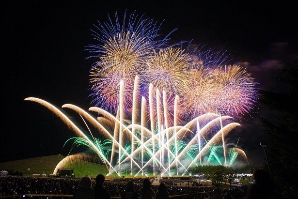 9月10日(土)に開催する10位の「モエレ沼芸術花火2016」