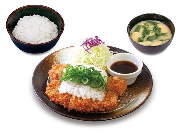 ポン酢であっさり「おろし豚バラ重ねかつ定食」
