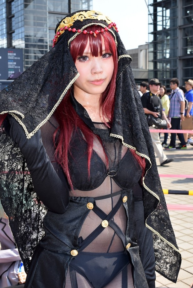 「Fate/Grand Order」のスカサハに扮する咲さん