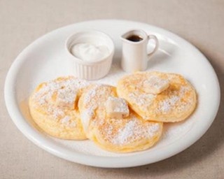 パンケーキ専門店「VERY FANCY」のコラボカフェが代官山に登場