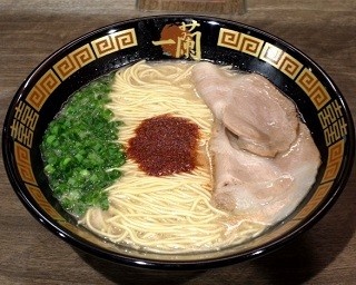 「なんてこった！僕の人生史上最高のラーメンだよ」外国人に人気の東京スポットベスト30。寿司とラーメンが半分占める