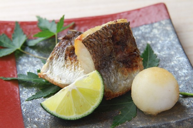 味はもちろん、見た目も美しい料理が並ぶ