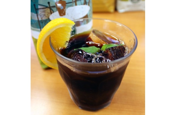 決め手はオレンジ!? ひと手間で変わる“モテ度UPアイスコーヒー”とは