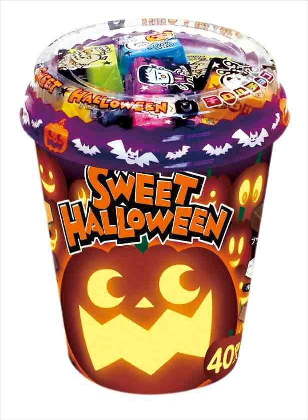 【写真を見る】同じくチロルチョコから発売する「ハロウィンカップ」