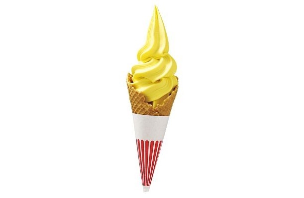 ソフトクリーム（マンゴー￥300）が夏限定でマンゴー味に！ 東京ディズニーランドのソフトランディングやトルバドールタバンで買える
