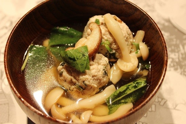 旨みが詰まったウサギ肉のつみれ