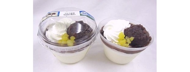 ミルクプリンに小倉ソース、小倉餡、ホイップ、マロンダイスをトッピング！「ミルク金時」（250円）
