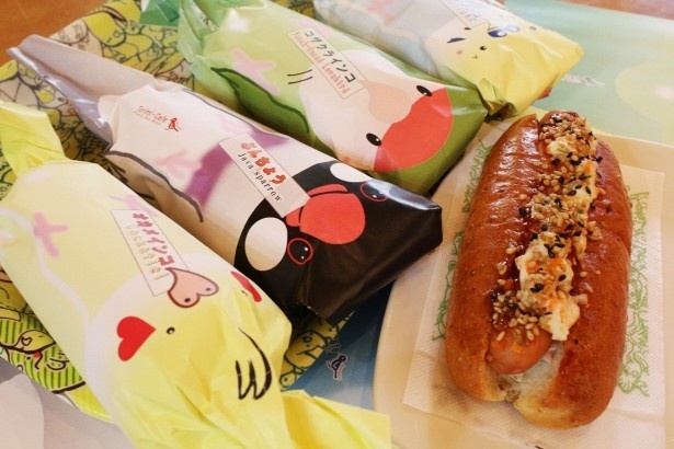 イートインコーナーでは神戸にある「とりみカフェ」のメニューが全国百貨店初登場！