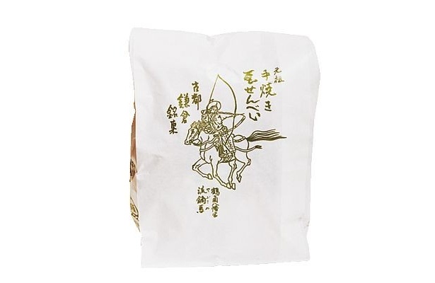 90年もの歴史がある和菓子店らしい「大仏まんじゅう」のパッケージ