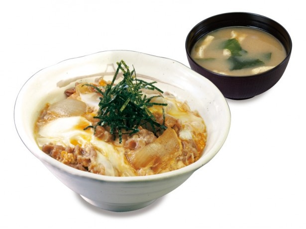 松屋からプレミアムな「牛とじ丼」が登場