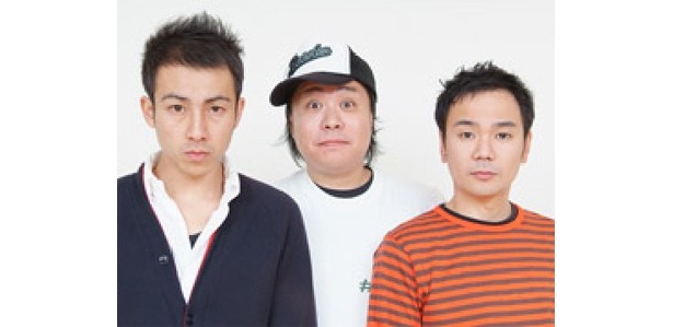 お笑いライブに出演するのは「我が家」