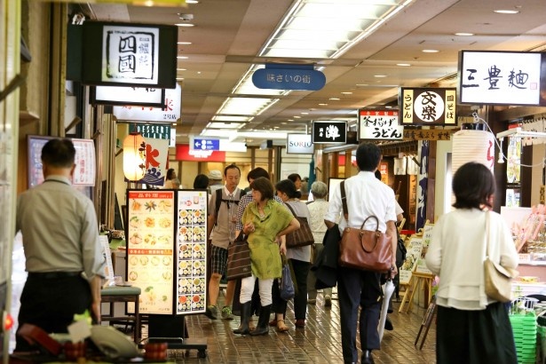 人情たっぷりの神戸の商店街＆市場。神戸の新たな側面が見えるはず