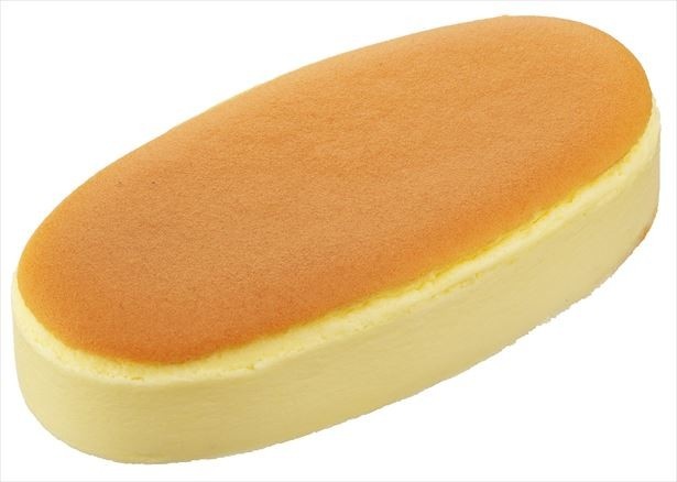 口に入れたとたん溶けていく食感と広がるチーズの味わいが楽しめる「チーズスフレ」(572円)