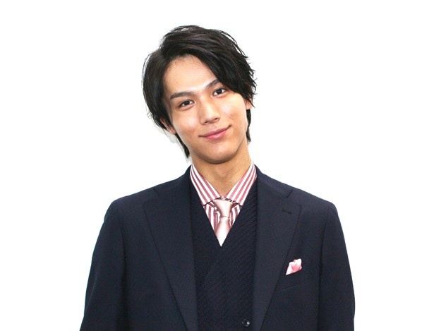 「10代のうちに学生の役をたくさん演じたい」と話す中川