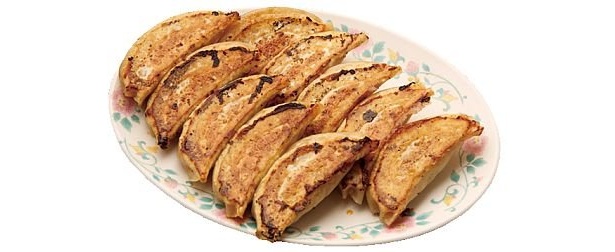 中華料理 一来一来の「激うま辛ギョーザ」はハバネロやカイエンペッパーなど12種類の香辛料を使用｡リクエストすれば､より辛くできる