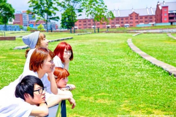 山下公園では10月29日(土)13：00～、ポップスユニットのBocco.(写真)ほか全5組が野外ライブを行う