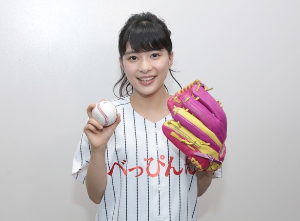 「べっぴんさん」ヒロイン・芳根京子が甲子園で始球式！