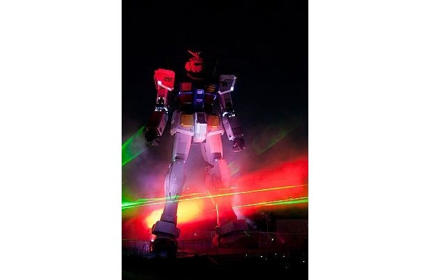 【こんな光のショーになるかも!?】