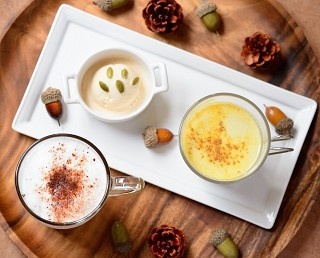この秋、みなとみらいで楽しむ「大人のカフェタイム」