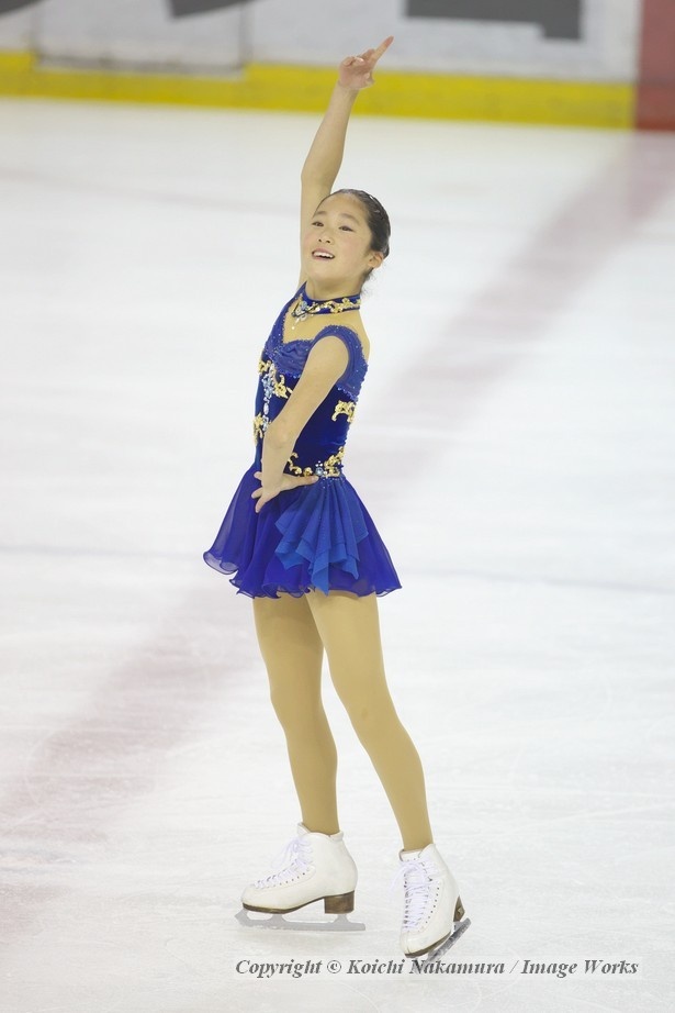 満足の行く演技を終えた松岡あかり。思わず笑みがこぼれる