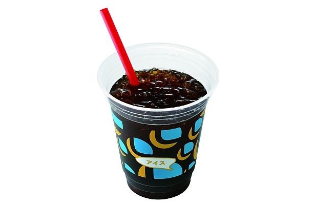 150円メニューで人気のアイスコーヒーもセットでお得！