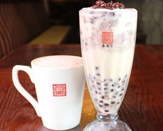 タピオカ＆小豆の新食感！台湾で人気の“飲むお汁粉”