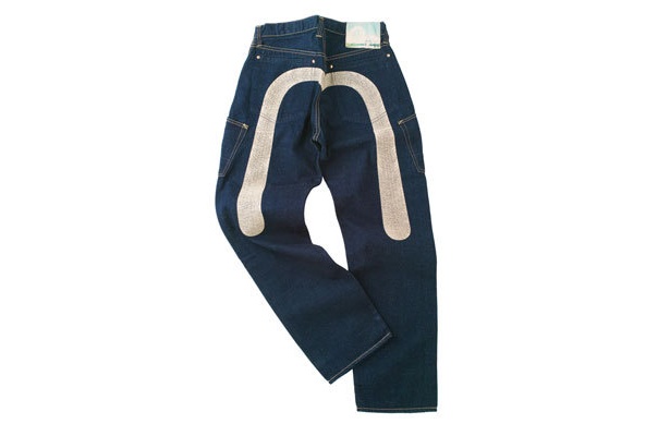 人気ジーンズEVISUの直営店「EVISU LIGHT」