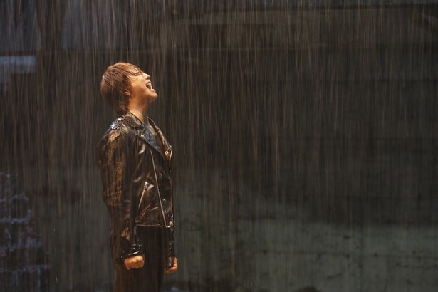 今作では、ベールに包まれていた雨宮兄弟の過去が明らかに!