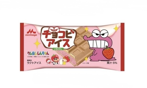 【写真を見る】10月3日に期間限定発売された“チョコビアイス”の第3弾「クレヨンしんちゃん チョコビアイス いちごオレ」(希望小売価格・税抜130円)
