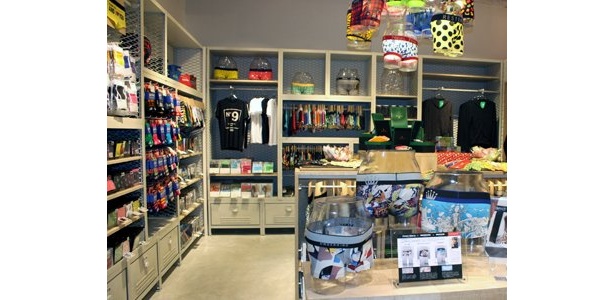 店内は明るく開放的なので、女性でも気軽に入れそう