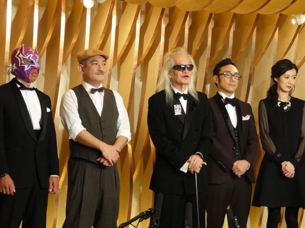 京都国際映画祭ではお馴染みの内田裕也(写真左から3人目)も登場