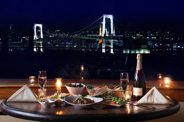 美しい夜景も見られてデートにぴったり