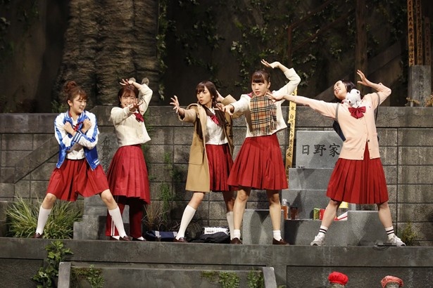 「墓場、女子高生」より