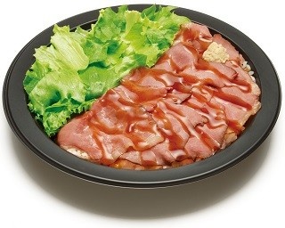 弁当屋が作るレア・ローストビーフ丼！希少部位の「ラン尻」使用