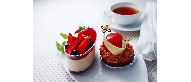 話題のフルーツ「アロニア」を使ったスイーツが大丸各店に登場！