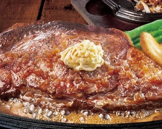 富士山の溶岩石で焼いて食べるステーキ店が滋賀初登場