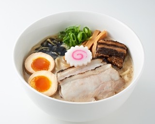 ラー博で堪能！パスタ王国イタリアが認めた「ミラノとんこつラーメン」