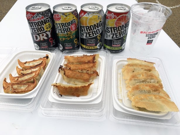 左から「高橋餃子店」「宇都宮みんみん」「めんめん」の餃子。ほかにも6店舗あり、全9店舗の餃子が食べたられる！